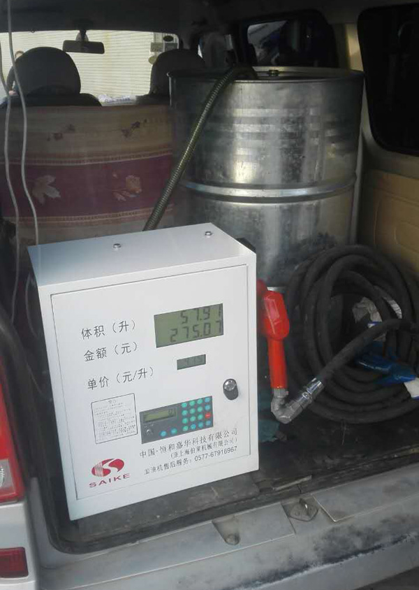 小型加油機使用實地照片